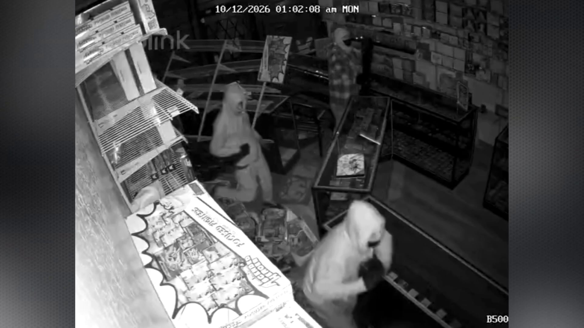Thieves allegedly tunnel through wall, steal $70K from Phoenix card shop