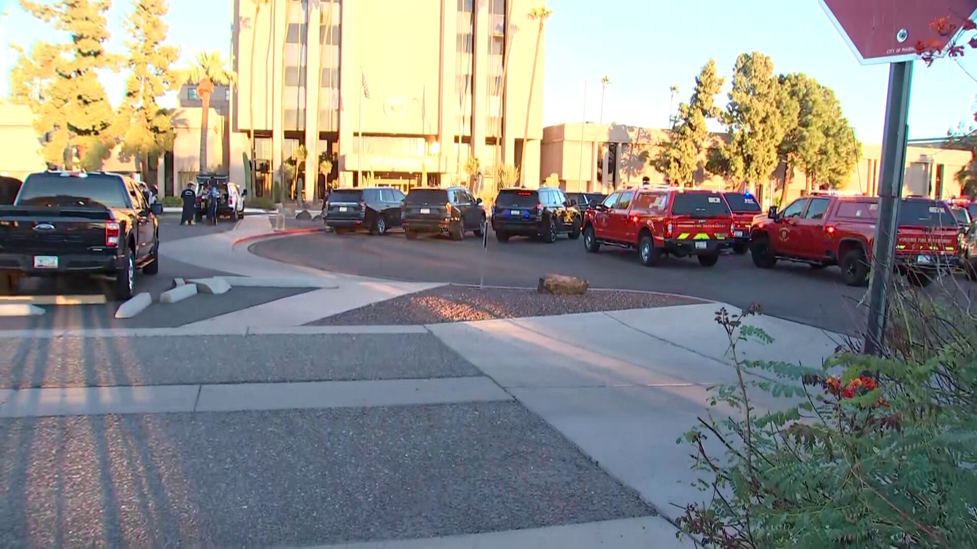 Arizona Capitol tower evacuated after white powder envelope