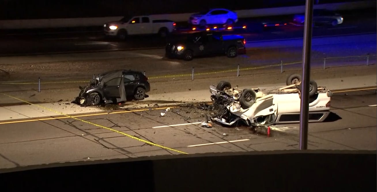Head-On Crash Closes Part Of Loop 303 Near Bell Road
