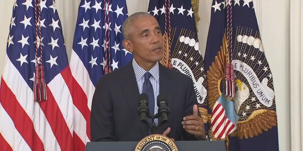 Former President Obama visiting Phoenix as race heats up days before ...