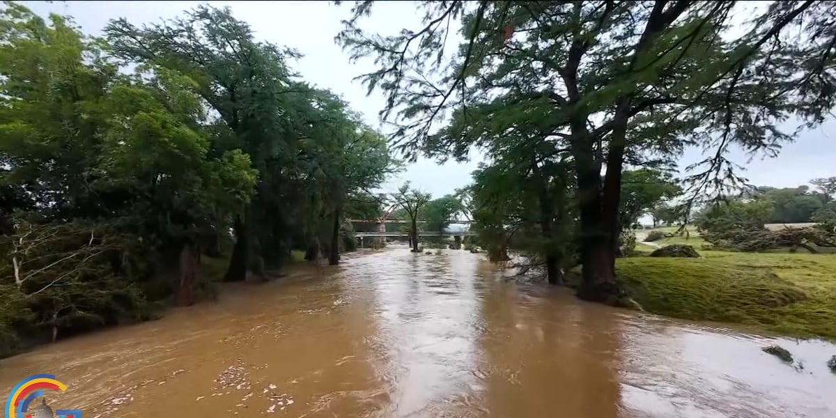 Trump, Melania Visit Texas After July 4 Floods