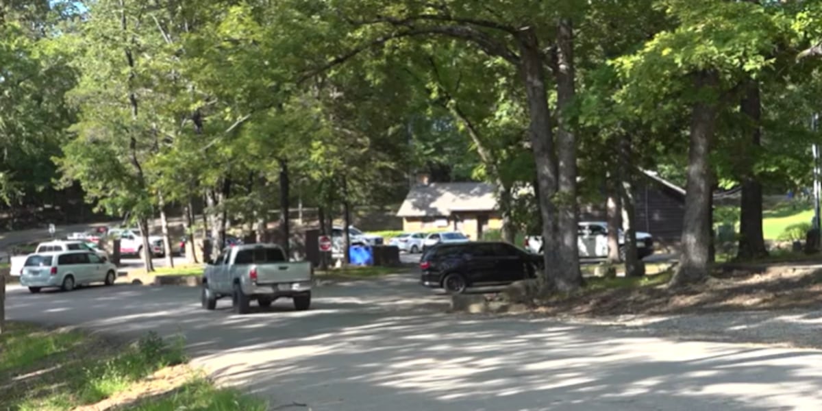 Manhunt Underway for Suspect in Arkansas Double Homicide During Hike