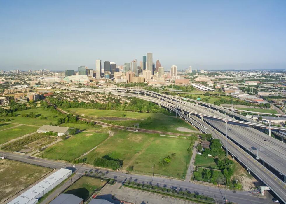 The United States features several thousands-of-miles-long highways--perfect for road trips!