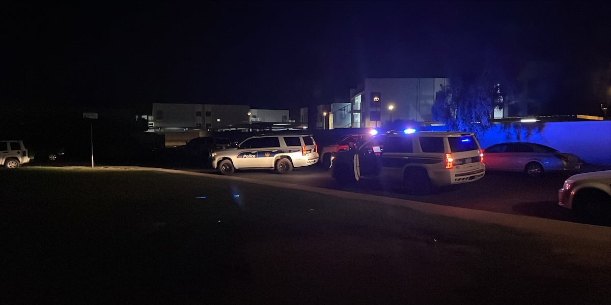 Coverage image for: 2 hospitalized after shooting in west Phoenix neighborhood