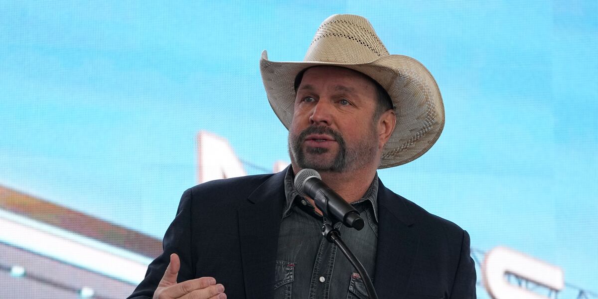 Judge Denies Garth Brooks' Dismissal Request