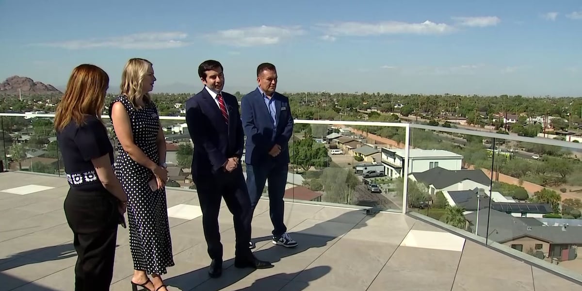 Labor secretary tours Scottsdale hotel, talks hospitality hiring