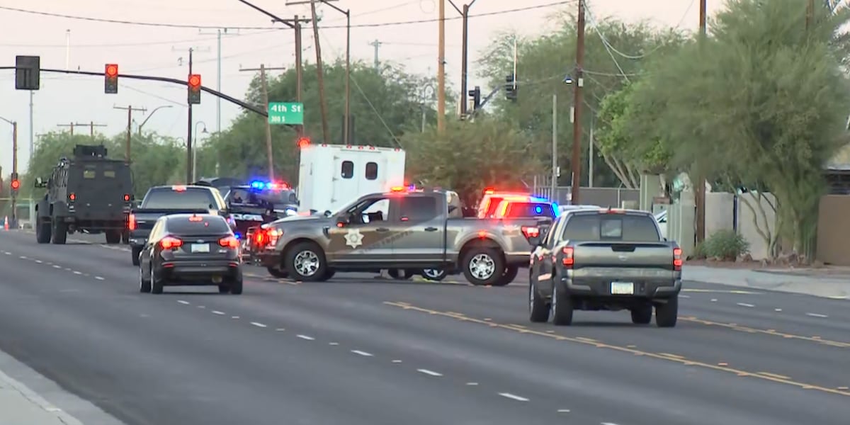 Coverage image for: Man dead after early-morning shooting in Avondale