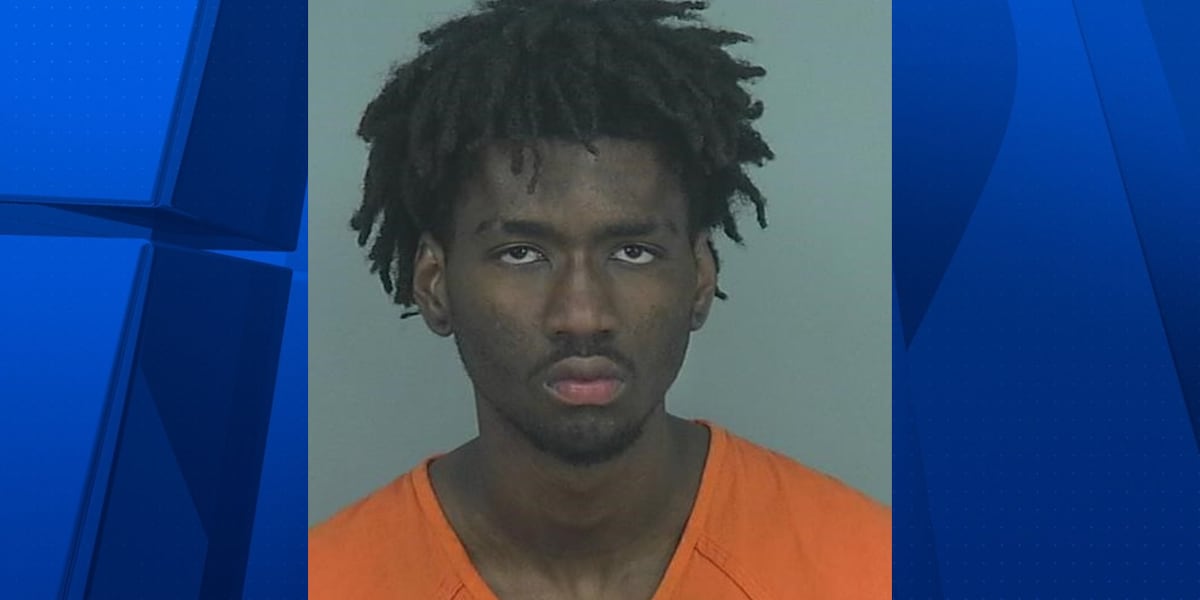 Arizona teen accused of killing friend while playing with stolen gun