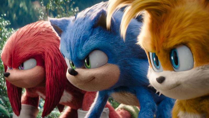 Knuckles (Idris Elba), Sonic (Ben Schwartz) and Tails (Colleen O'Shaughnessey) in Sonic the...