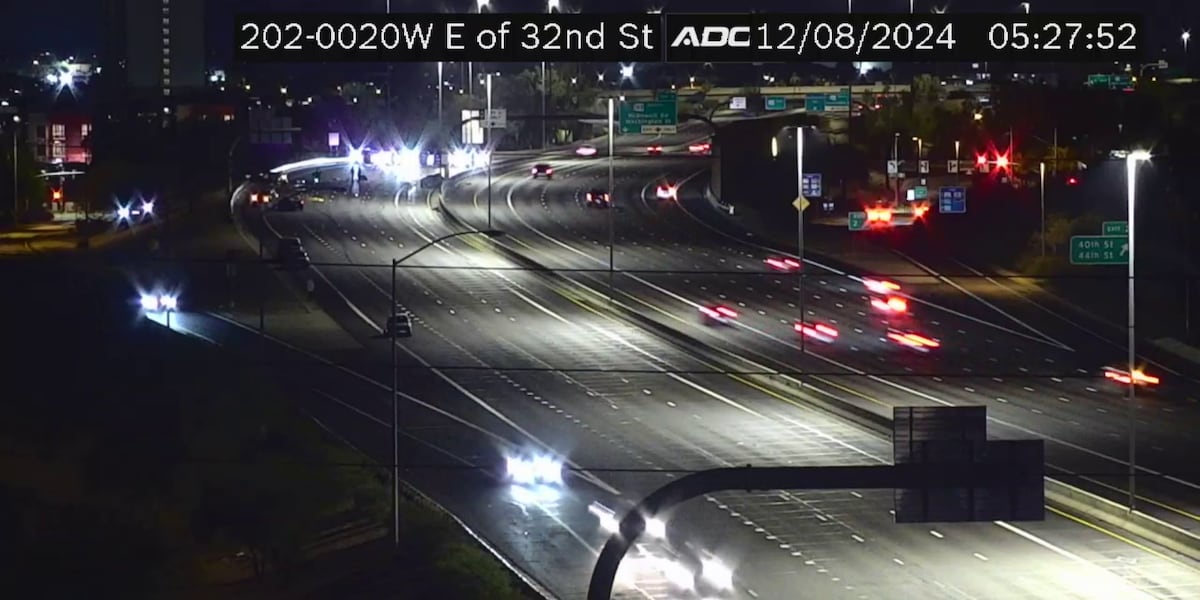 Loop 202az Sign 2 separate crashes leave 2 dead on Loop 202 freeway in Phoenix-area