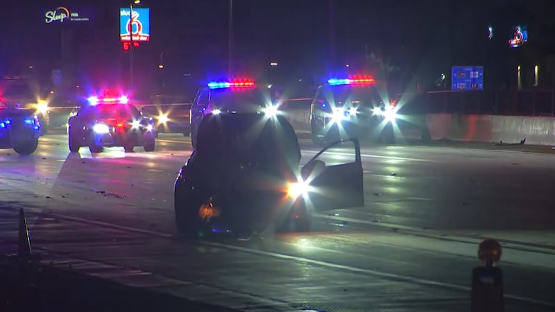 A deadly crash has closed I-17 near Union Hills Road.