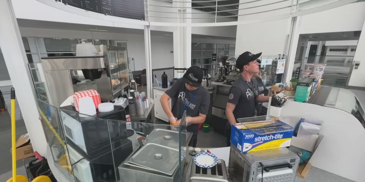 Phoenix courthouse coffee shop empowers people living with disabilities Phoenix courthouse coffee shop empowers people living with disabilities