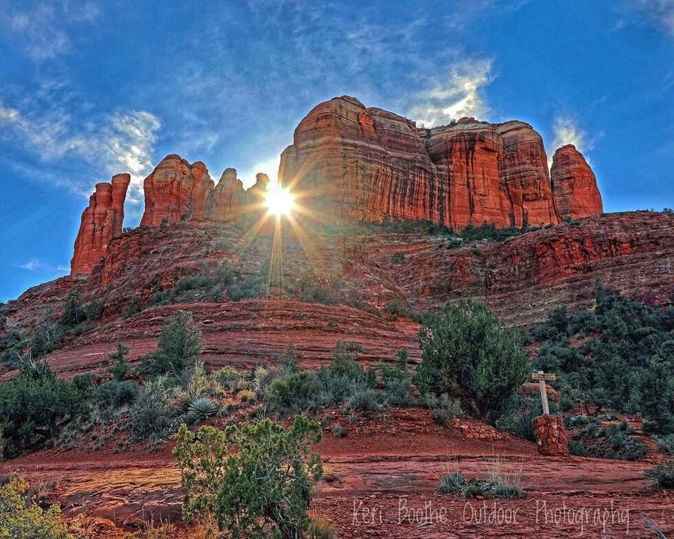 Cathedral Rock in Sedona (Source: Instagram @keribootheoutdoorphotography)