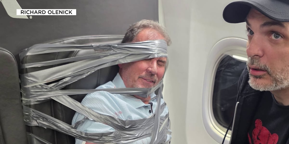 Arizona man taped to seat after alleged unruly behavior on American Airlines flight