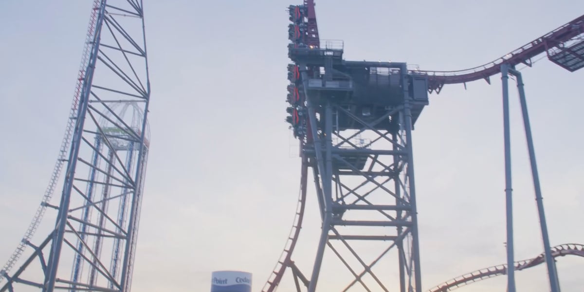 Cedar Point’s New Siren’s Curse Coaster Stuck Vertically Five Days After Opening