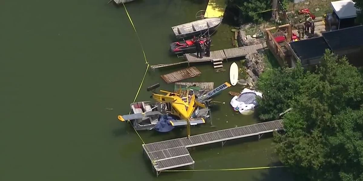 Teen Dies After Plane Crashes Into Lake Scugog Dock, Ontario