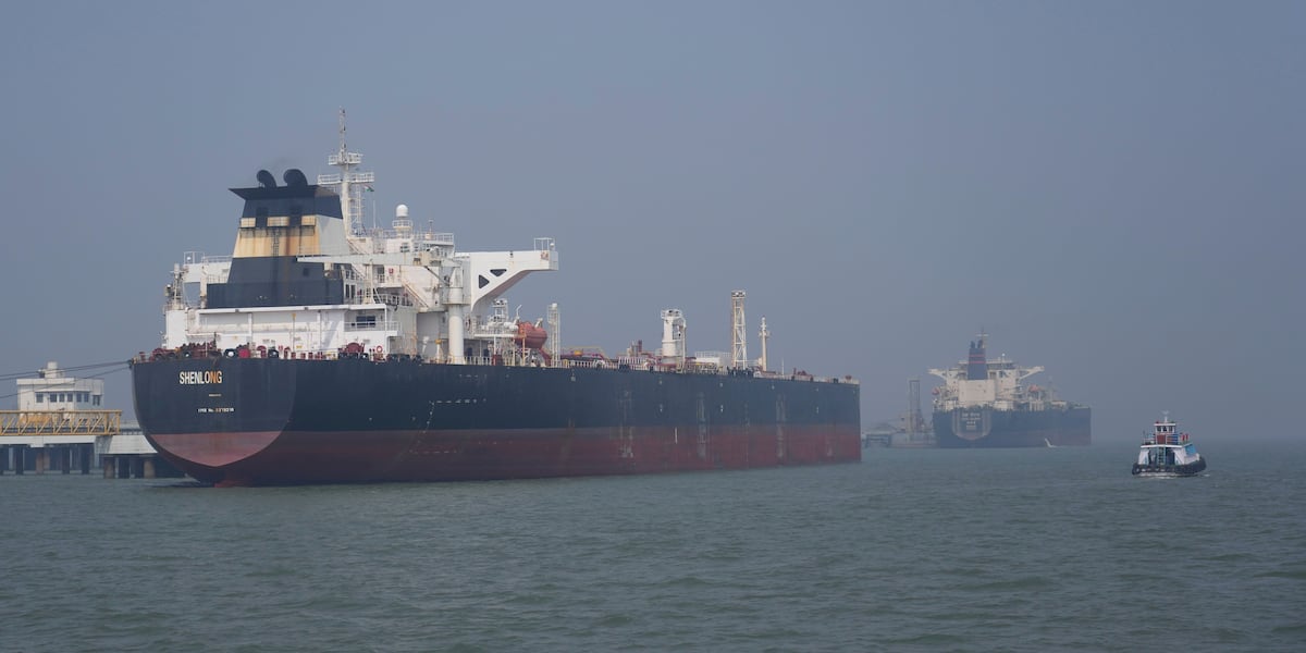 Iran threatens ports in Mideast as US military set to impose shipping ...