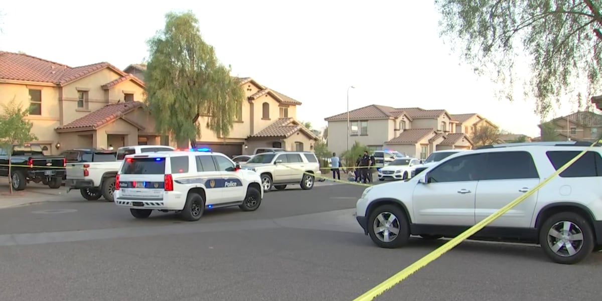 Man critically hurt after shooting in south Phoenix; multiple suspects detained
