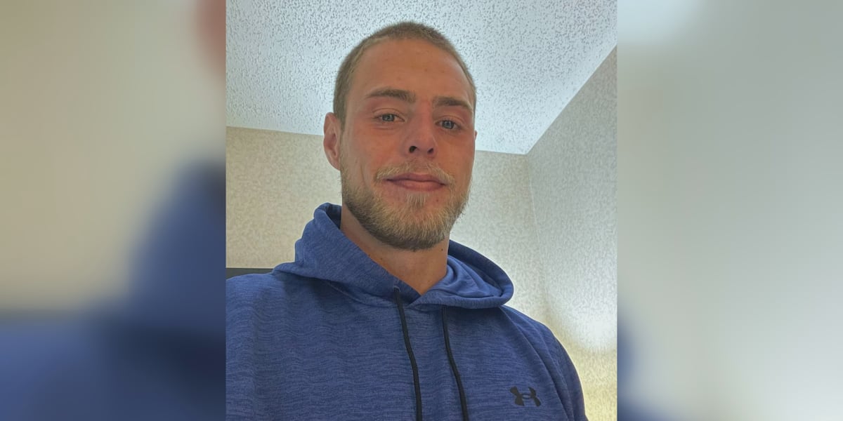 Tucson hatchet attack victim dies shortly after community vigil