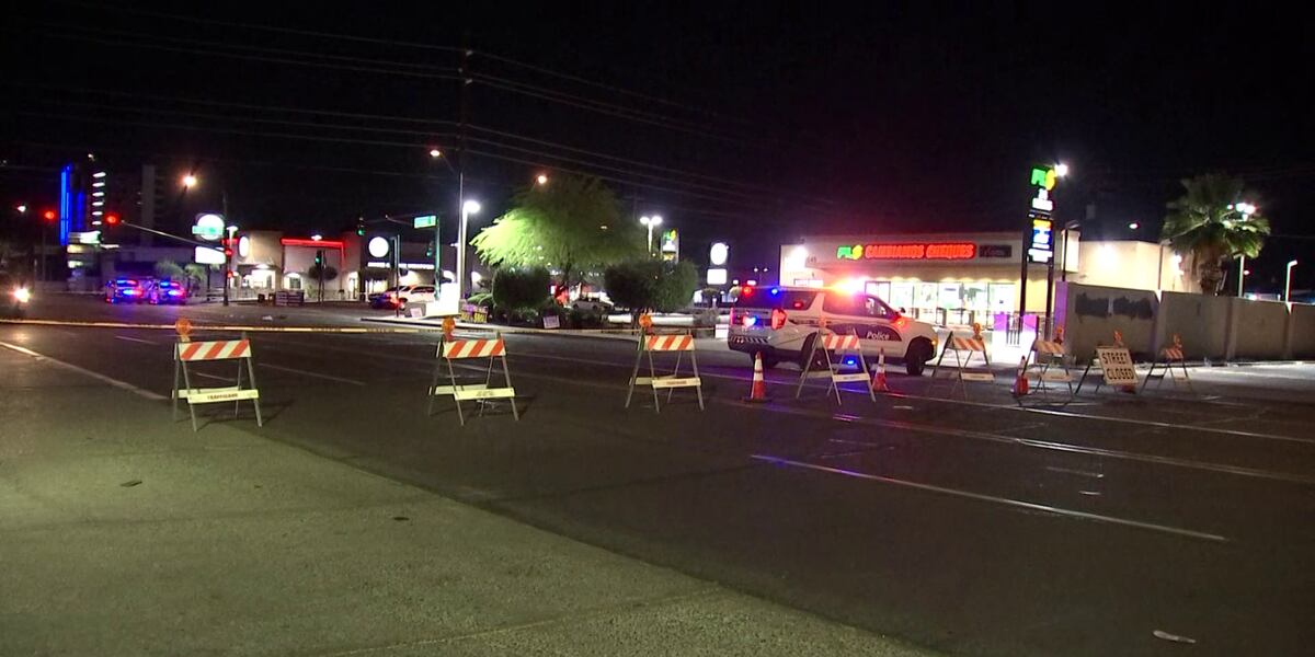 Phoenix Interrsection Sign Police ID man struck, killed by hit-and-run driver at Phoenix intersection