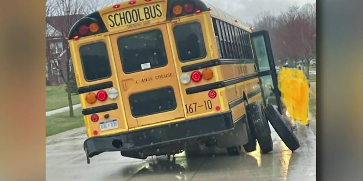 Bus Drop Fail Wheels reportedly fall off school bus while it’s in motion