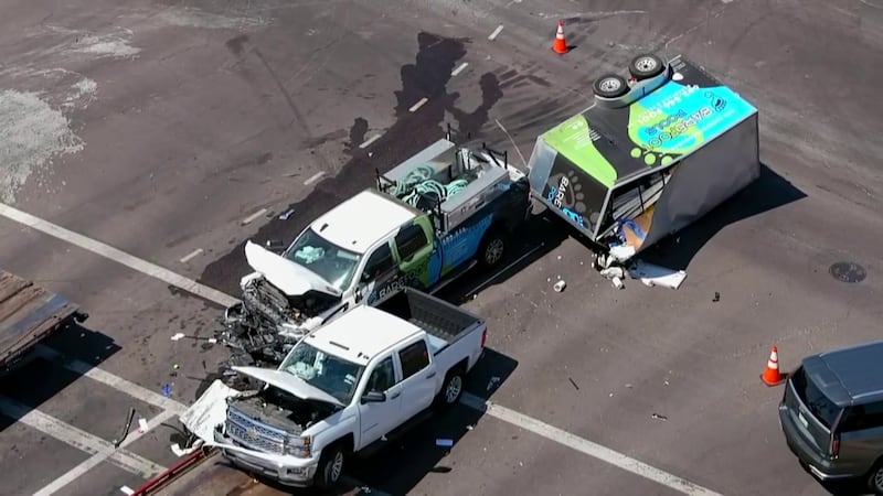 One person has died after a crash at Pima and Pinnacle Peak roads, and another has...