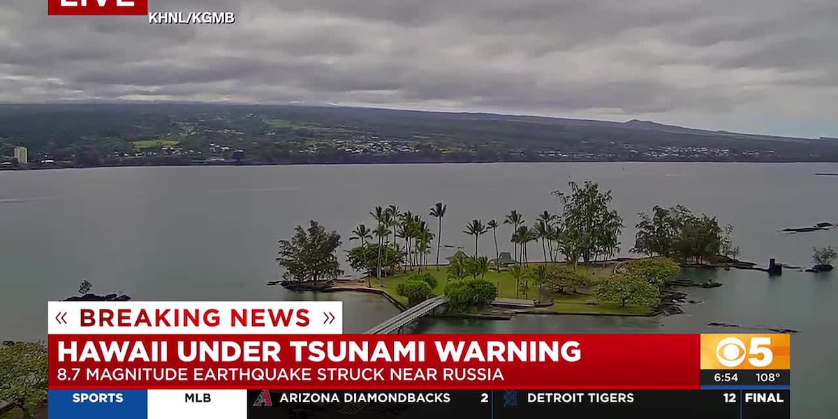 Hawaii under tsunami warning after massive earthquake in Russia